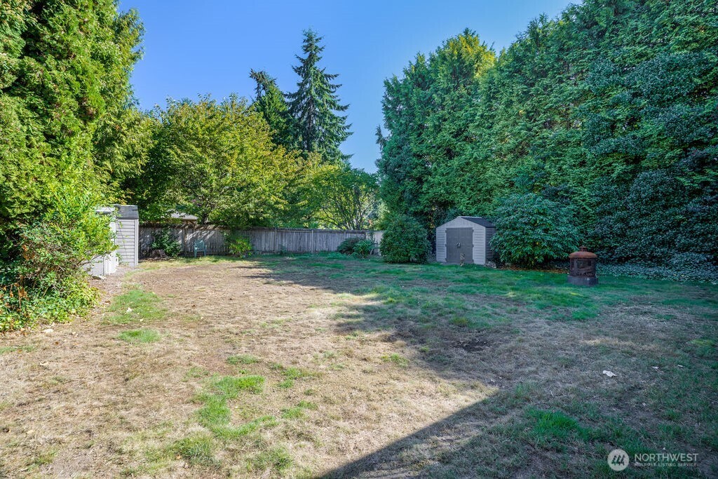 17629 72nd Avenue Property Photo 23