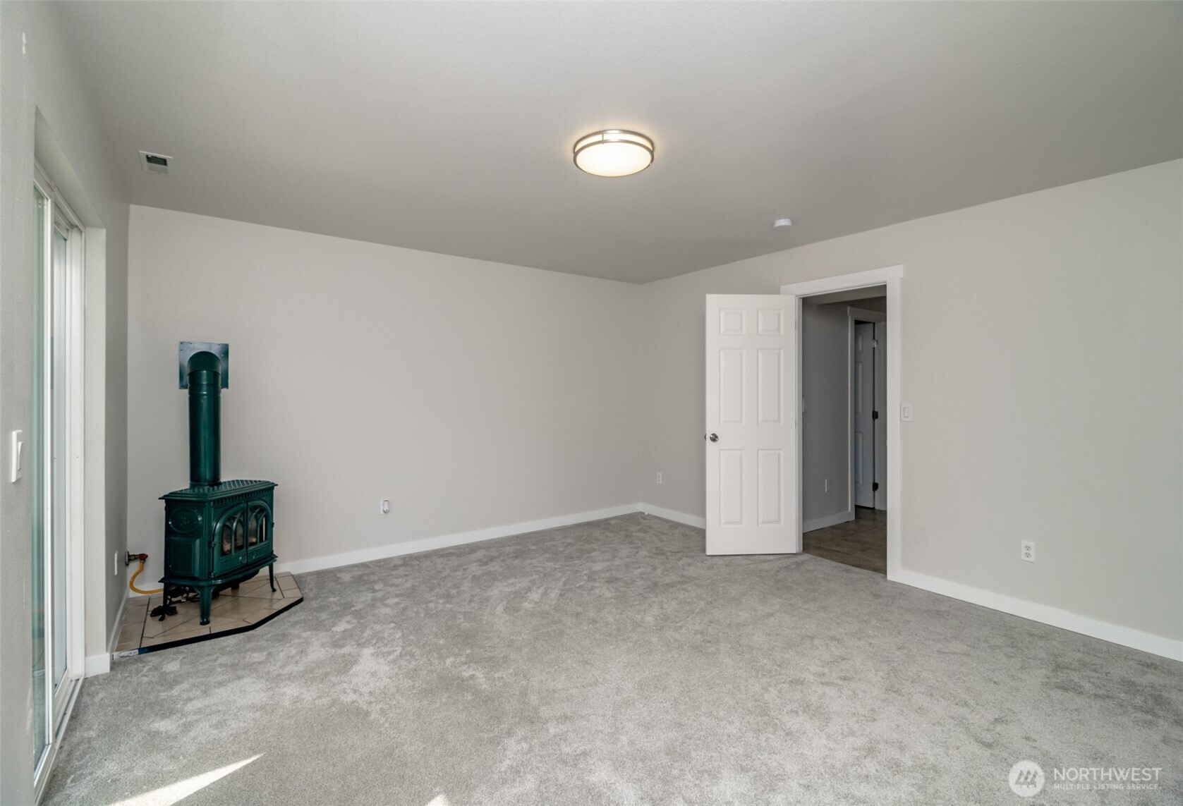 7804 207th Street Property Photo 24