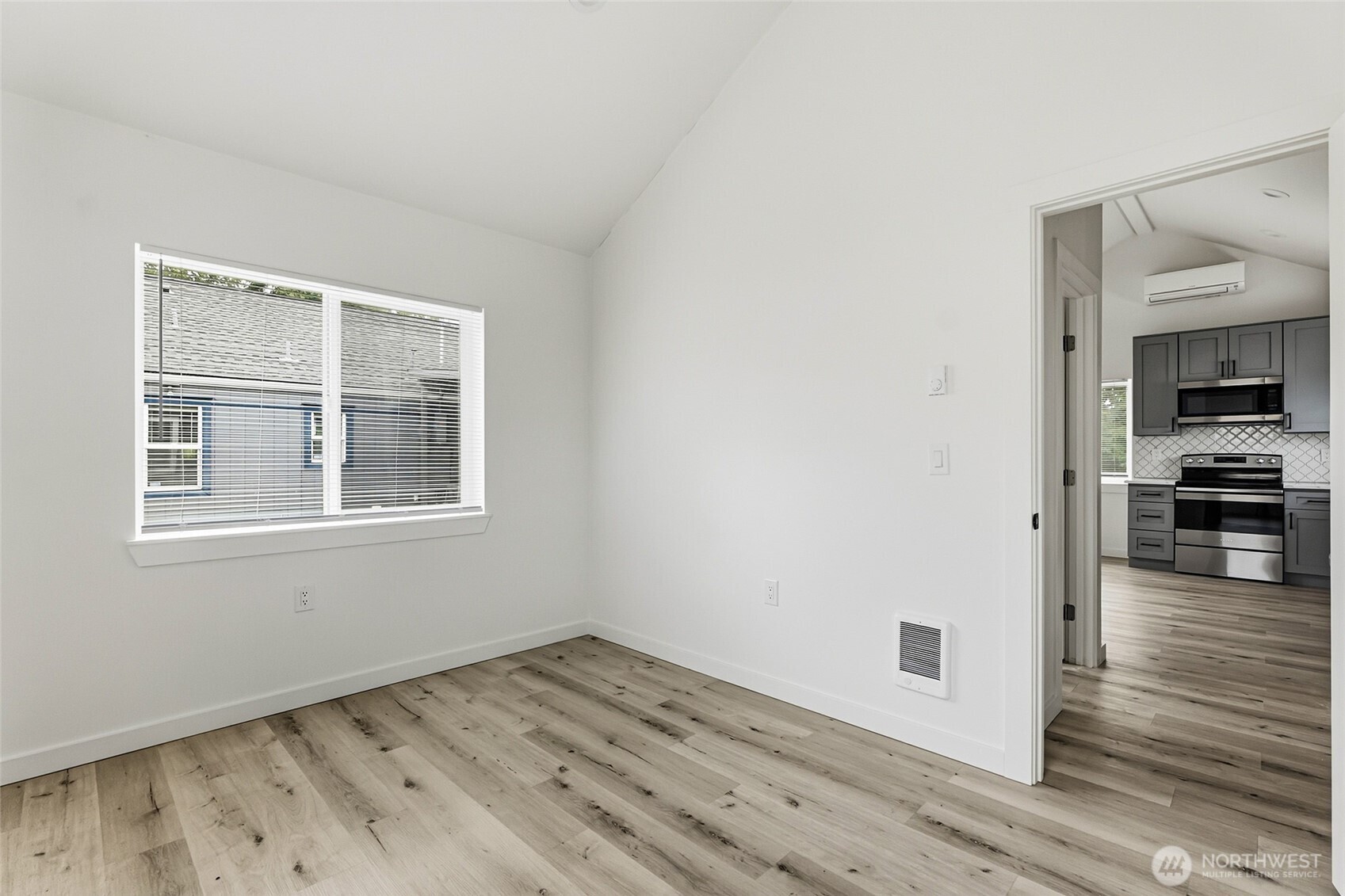 1750 S Anderson Street 2 Property Photo 10
