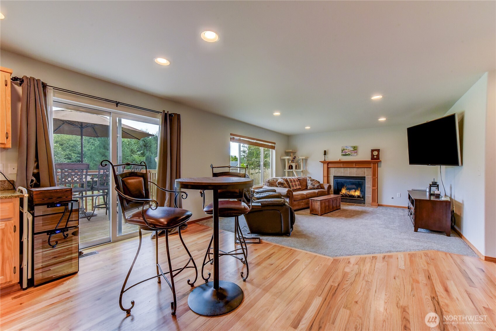 806 Darwins Way Property Photo 11
