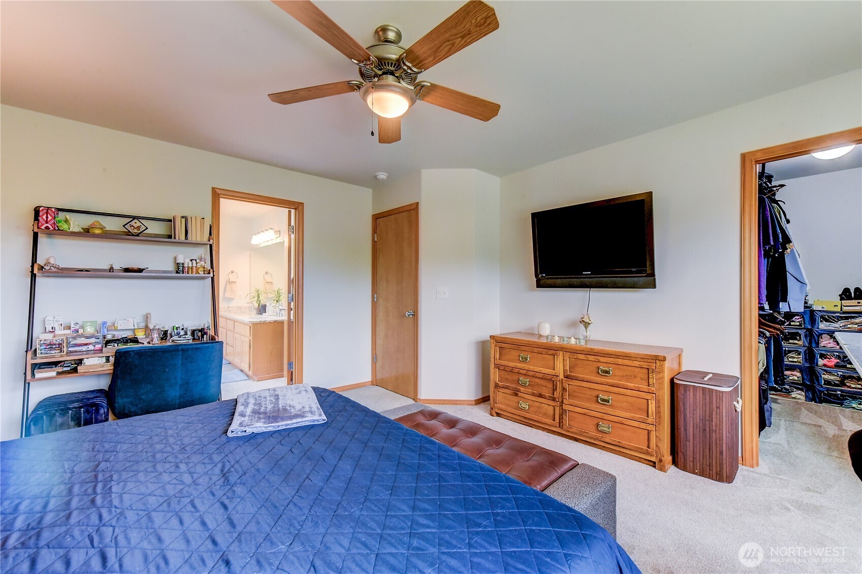 806 Darwins Way Property Photo 18