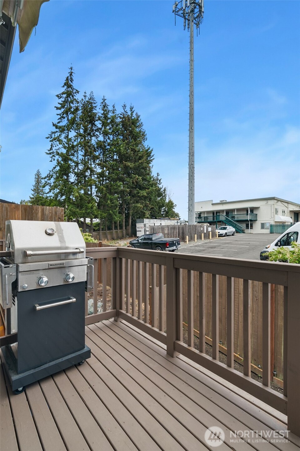 15113 40th Avenue C6 Property Photo 7