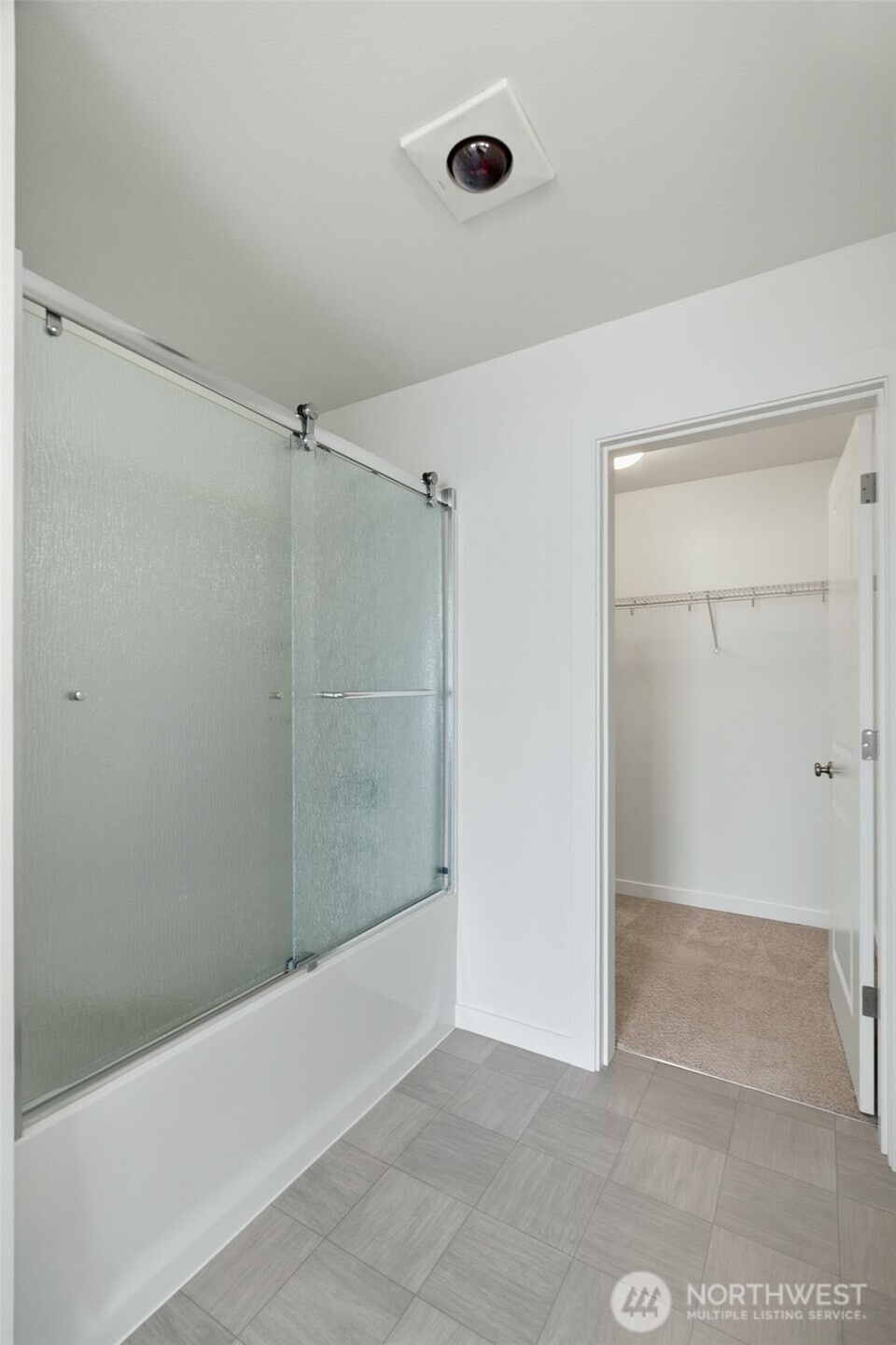 15113 40th Avenue C6 Property Photo 17