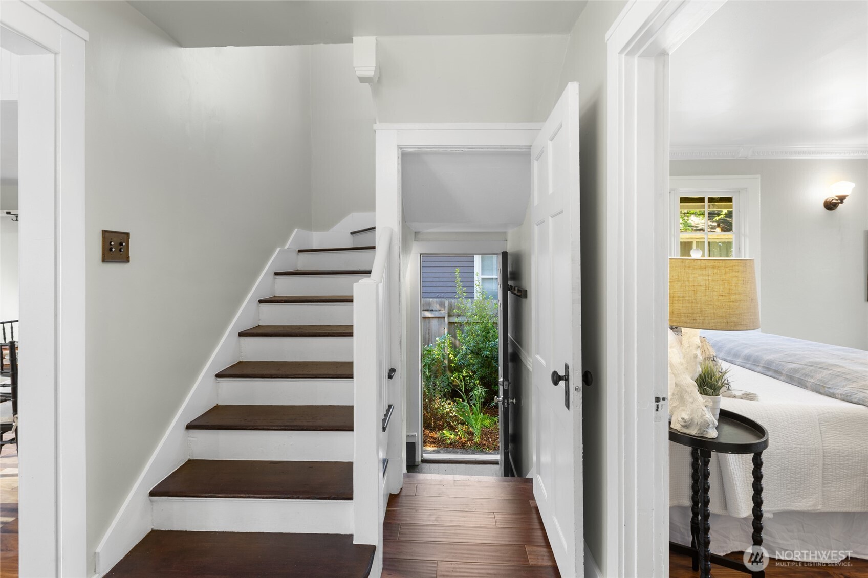 1912 Gregory Way Property Photo 14