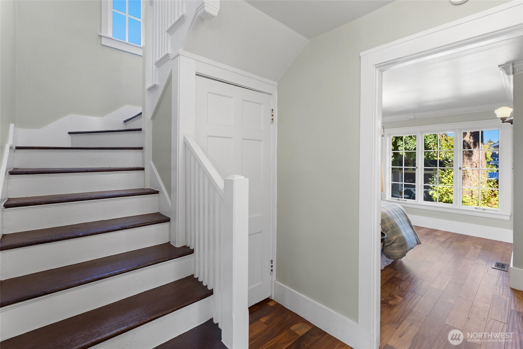 1912 Gregory Way Property Photo 19