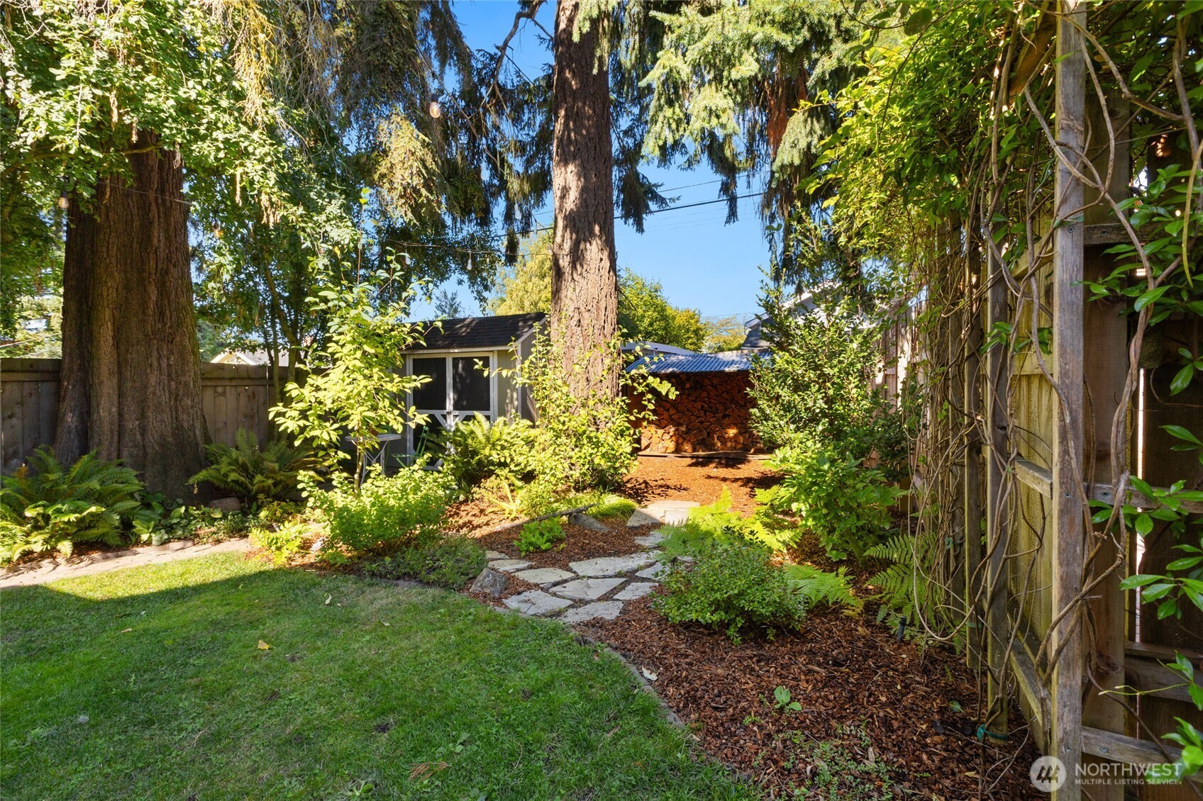 1912 Gregory Way Property Photo 29