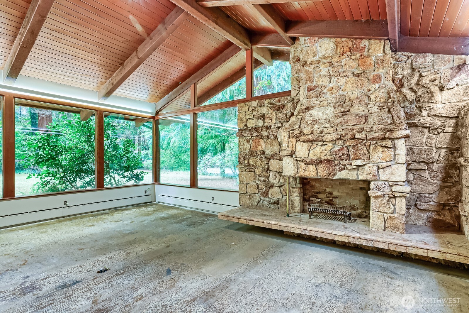 23313 Wachusett Road Property Photo 3