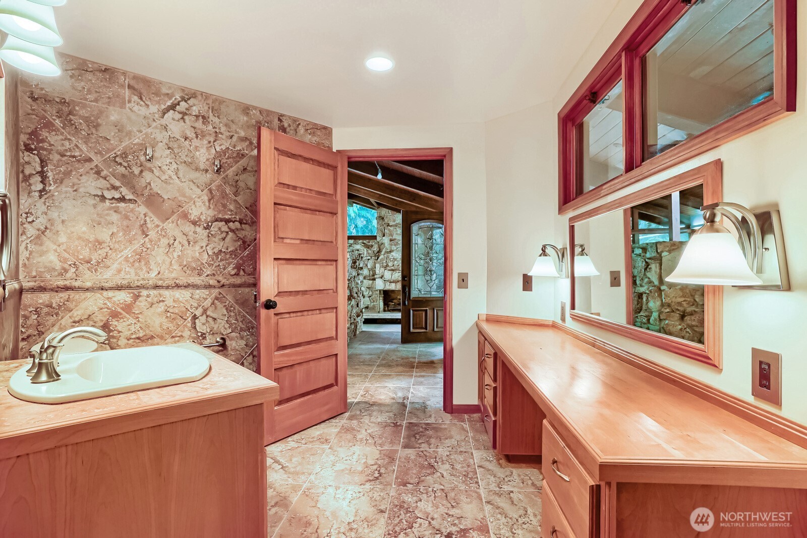 23313 Wachusett Road Property Photo 14