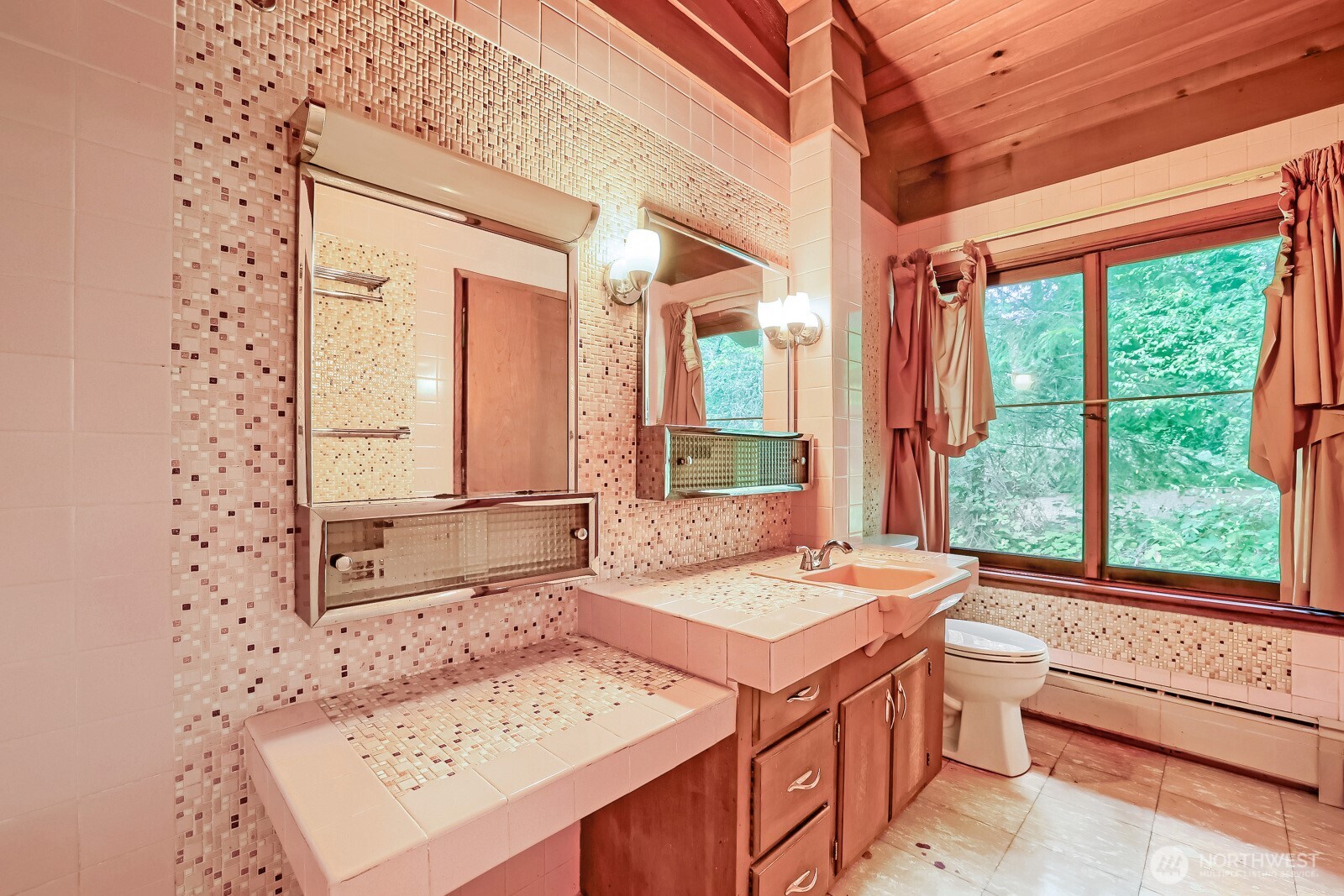 23313 Wachusett Road Property Photo 18