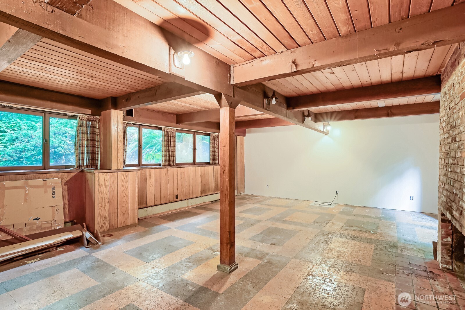 23313 Wachusett Road Property Photo 22
