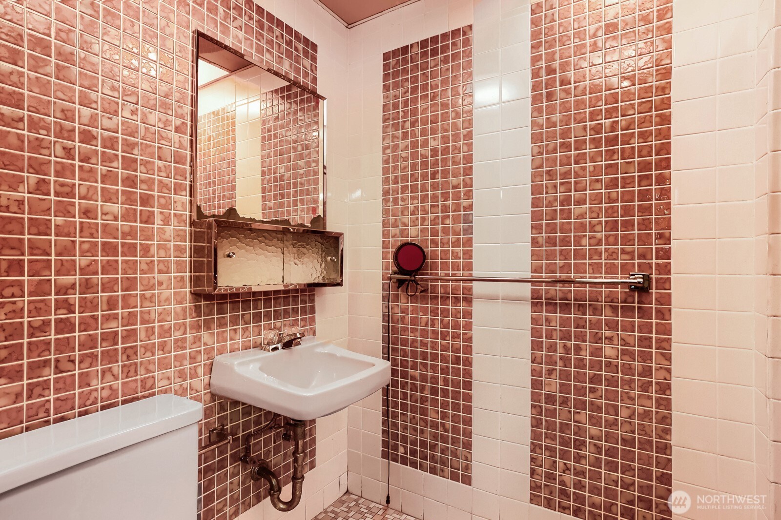 23313 Wachusett Road Property Photo 23