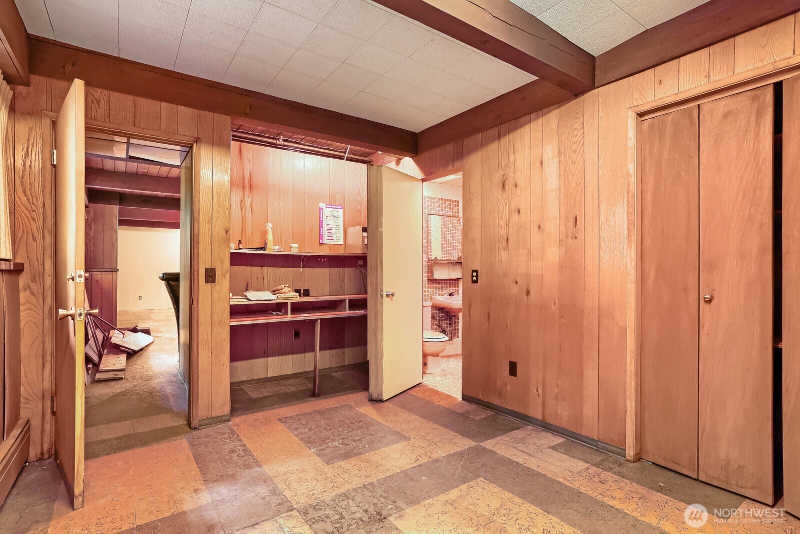 23313 Wachusett Road Property Photo 24