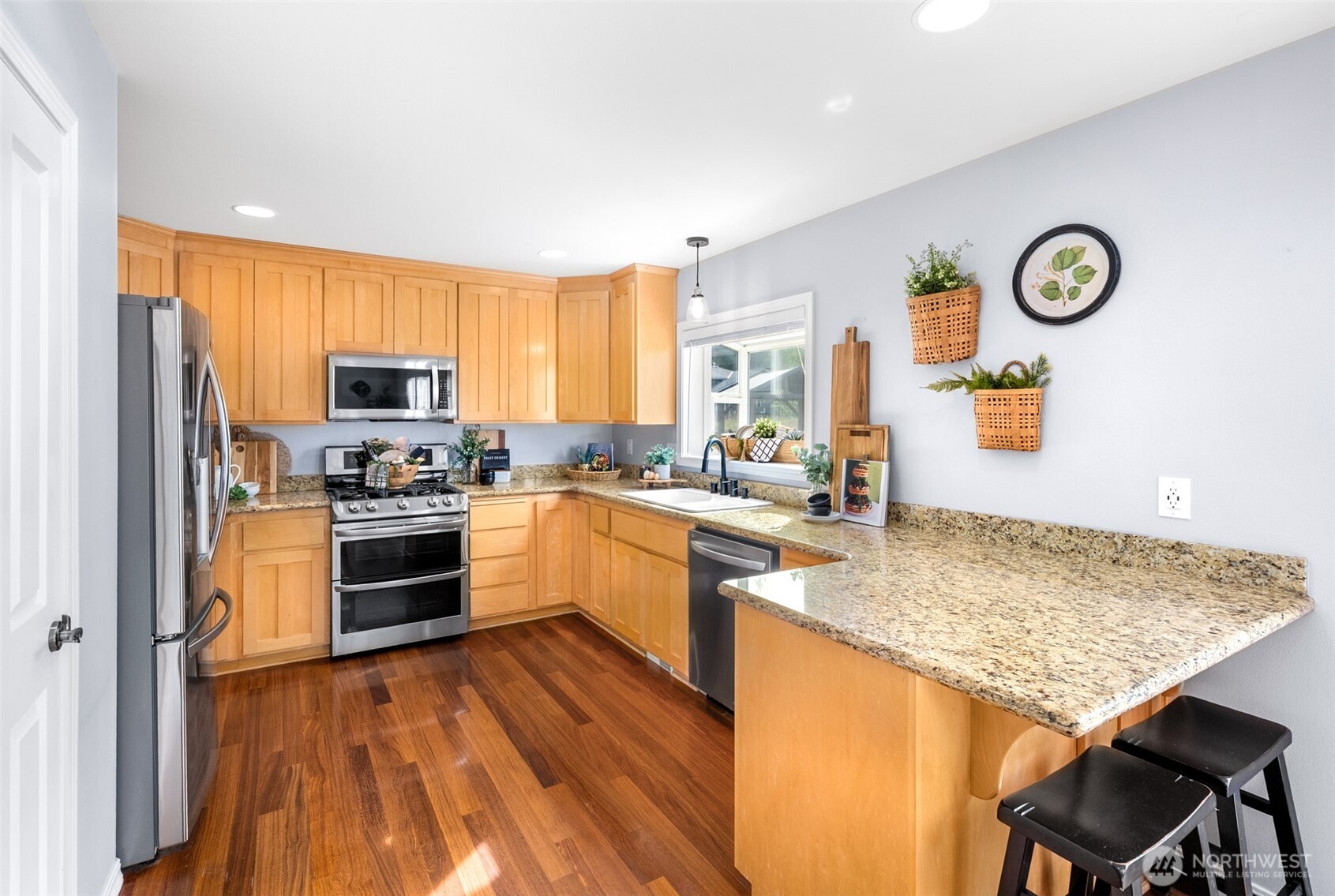 16128 3rd Drive Property Photo 6