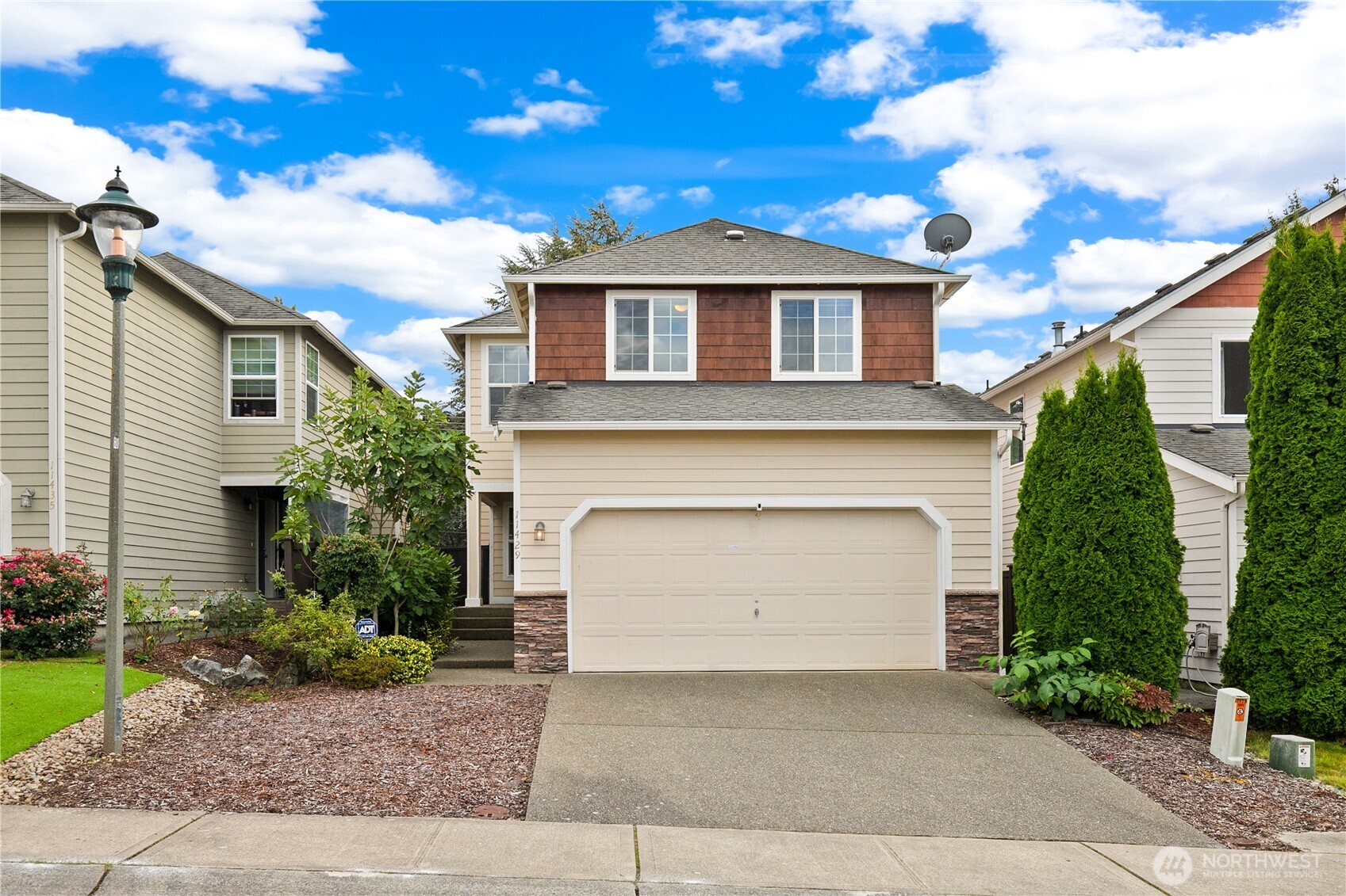11429 Se 195th Place Property Photo 1