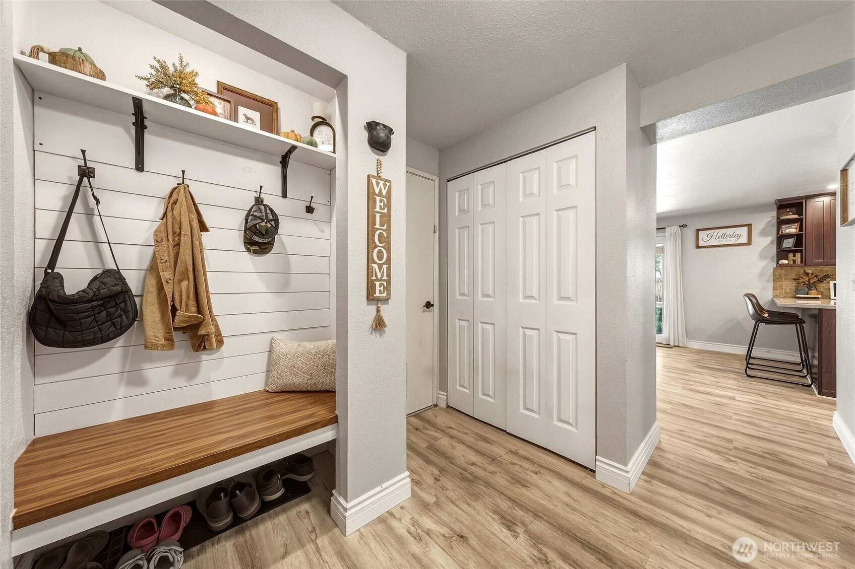 1830 Whitman Street Property Photo 3