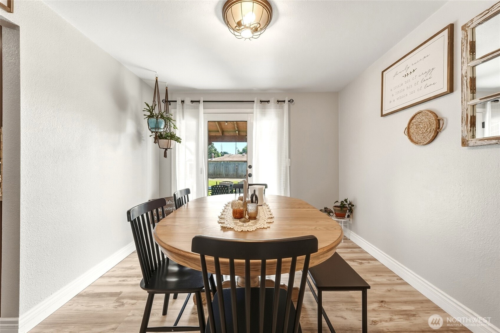 1830 Whitman Street Property Photo 12