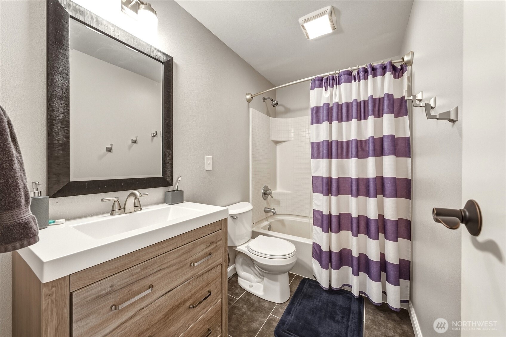 1830 Whitman Street Property Photo 23