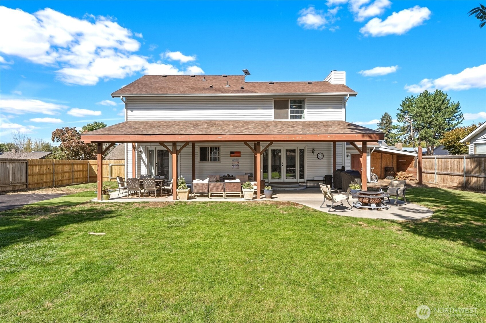 1830 Whitman Street Property Photo 31