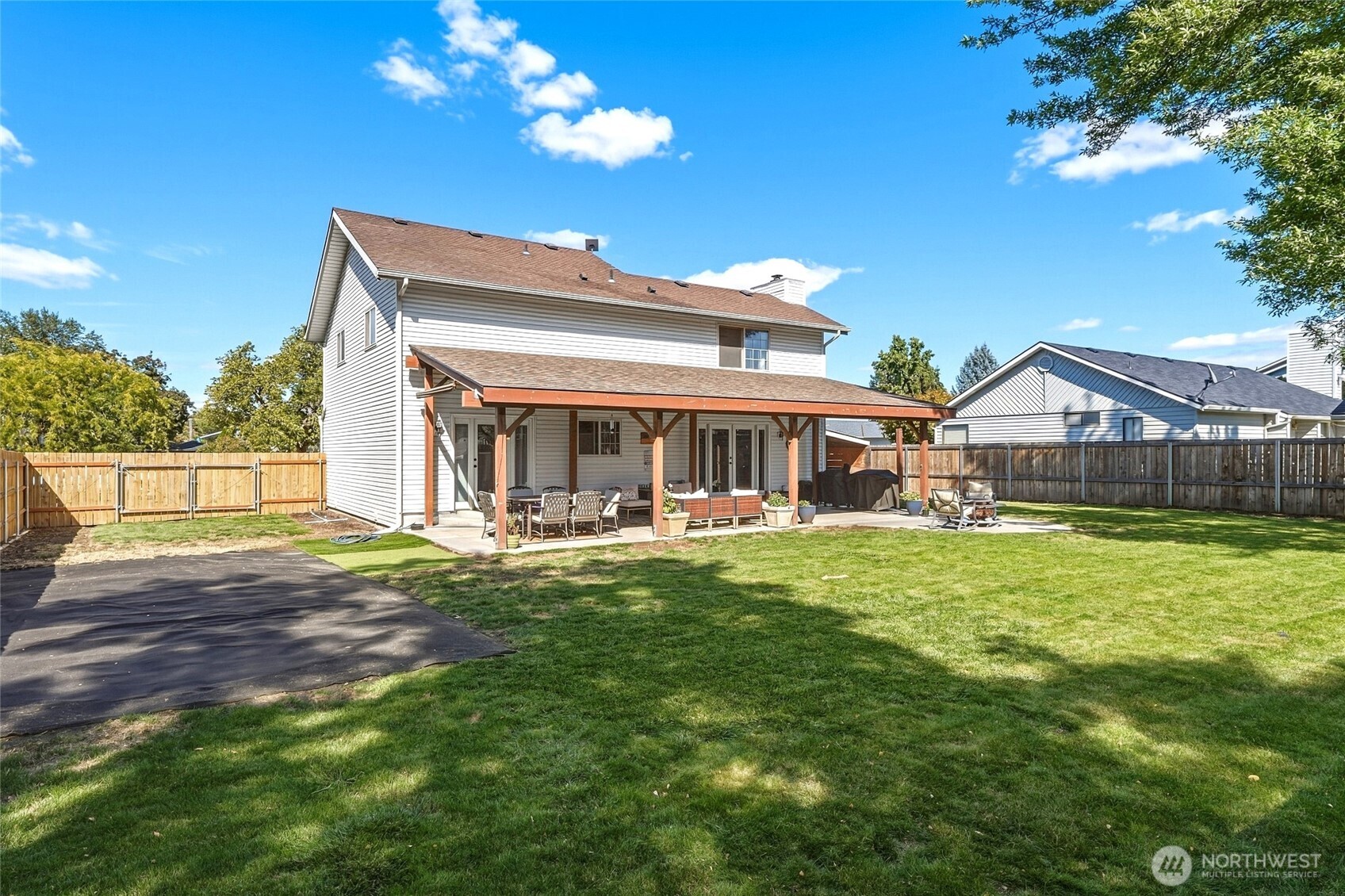 1830 Whitman Street Property Photo 32