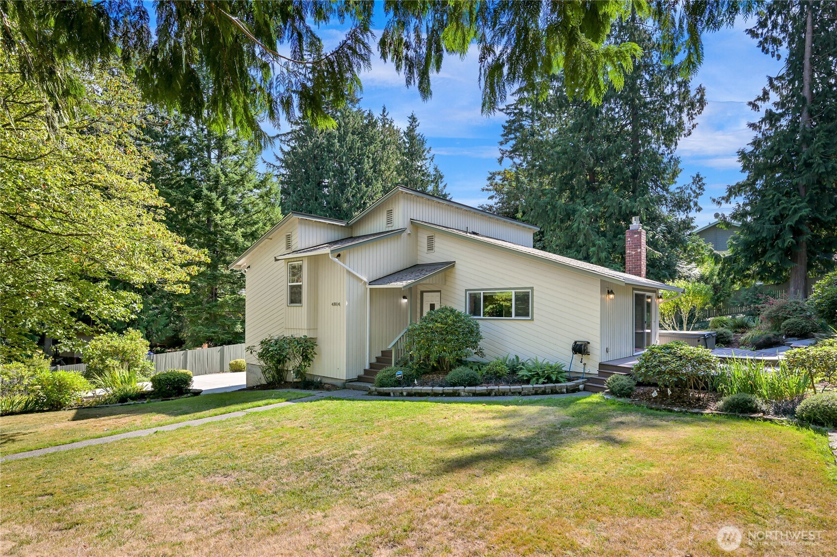 4514 Spring Street Property Photo 1