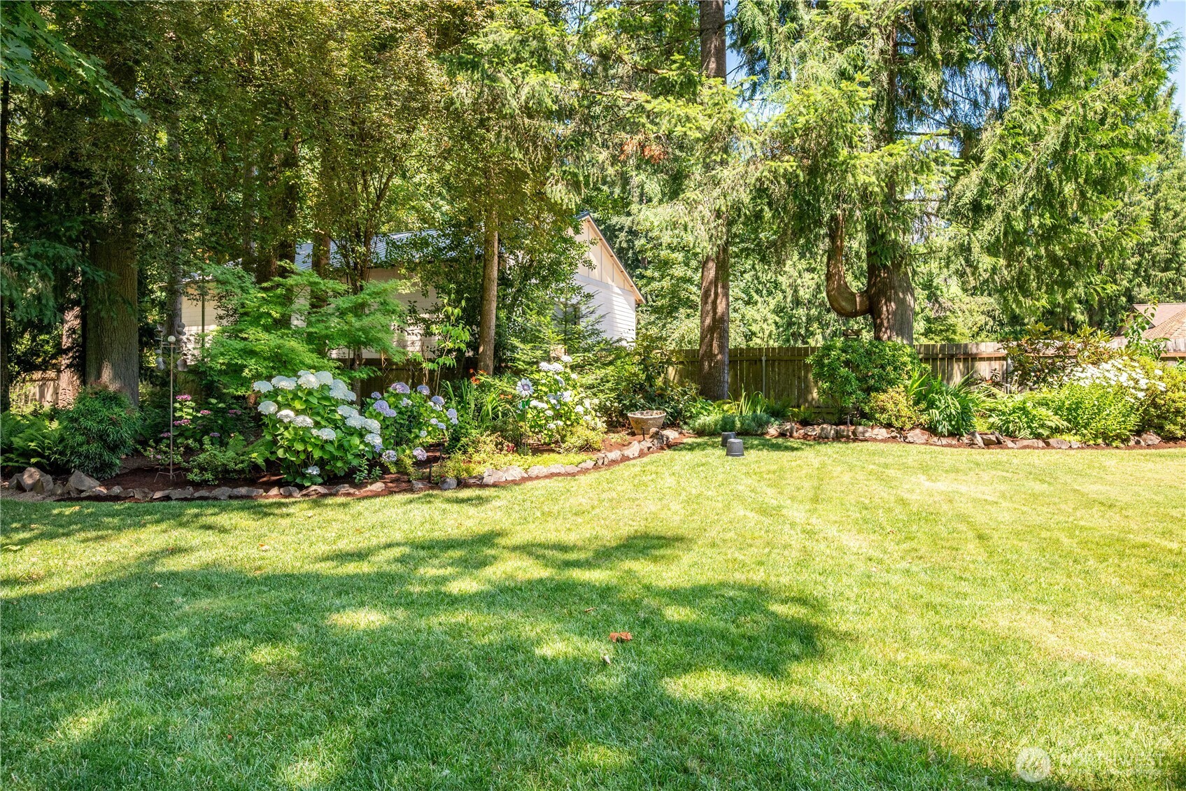 2927 Madrona Drive Property Photo 8