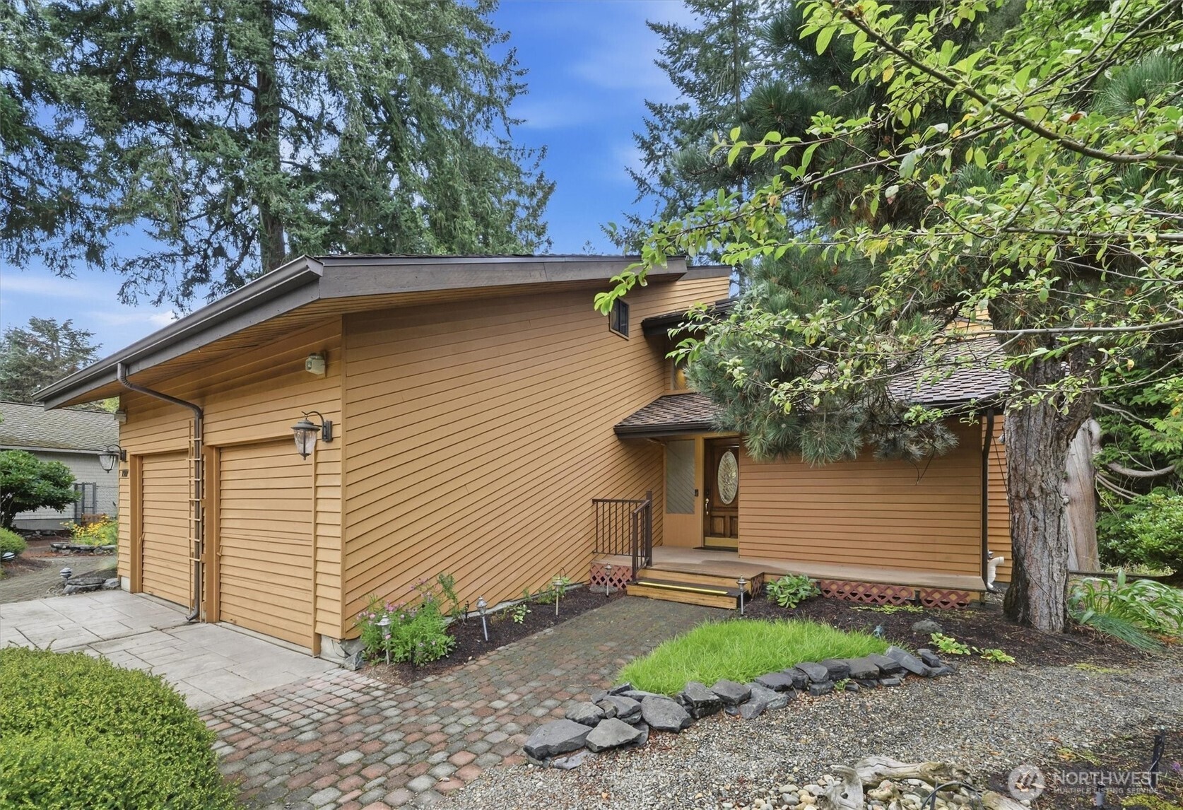 7209 Topaz Court Property Photo 2
