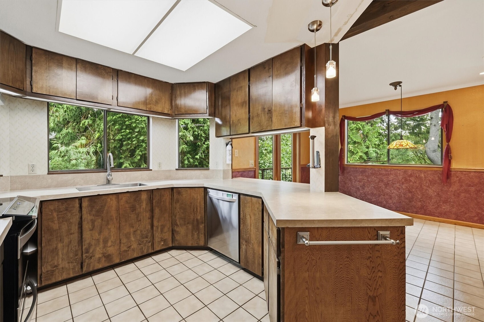 7209 Topaz Court Property Photo 8