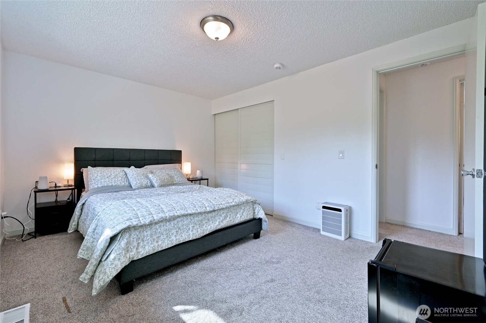 1012 E Laurel Street Property Photo 15