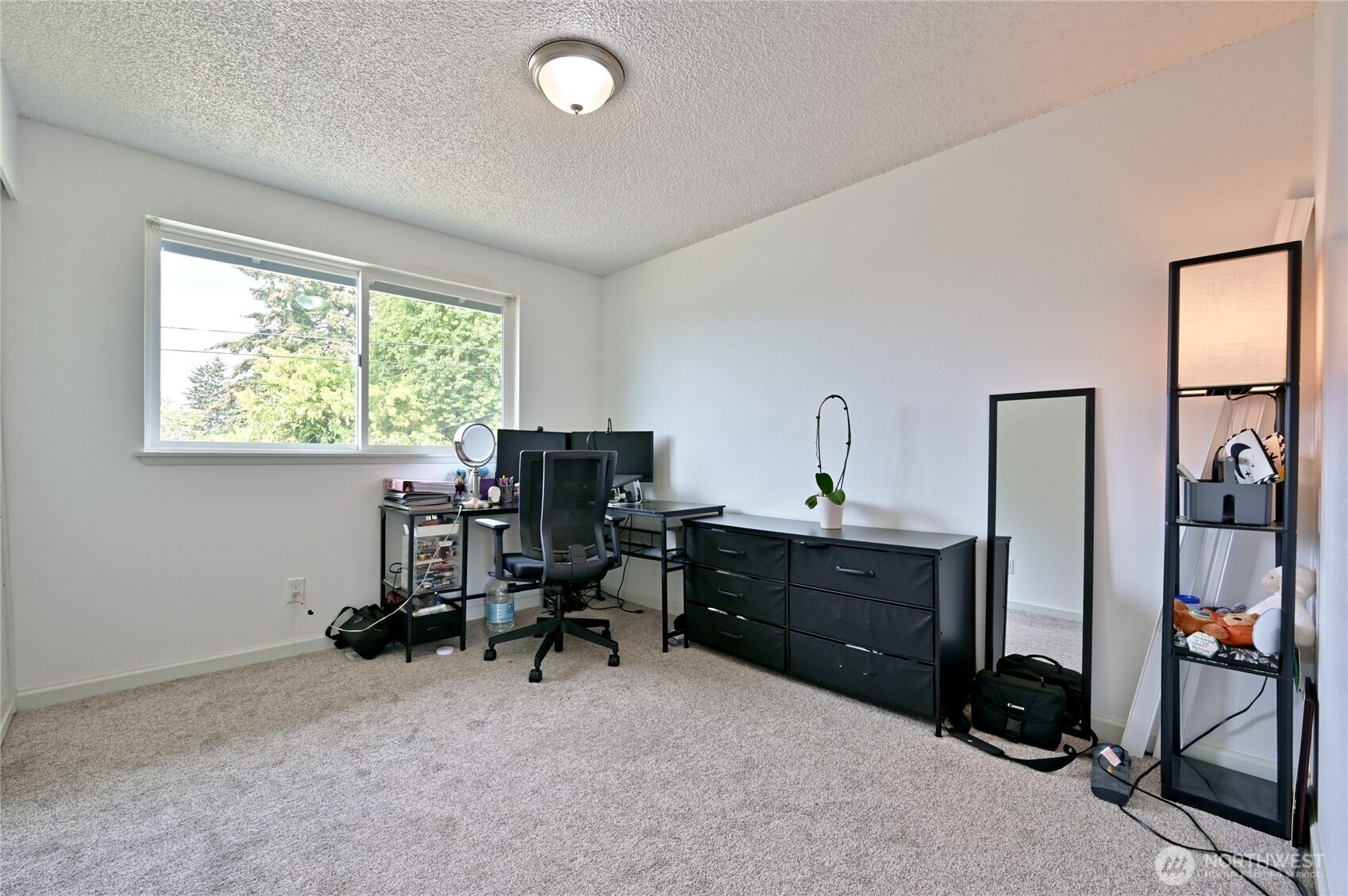 1012 E Laurel Street Property Photo 21