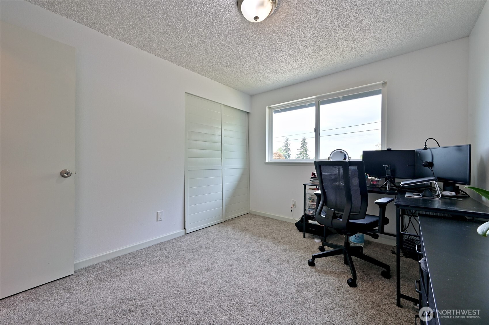1012 E Laurel Street Property Photo 22