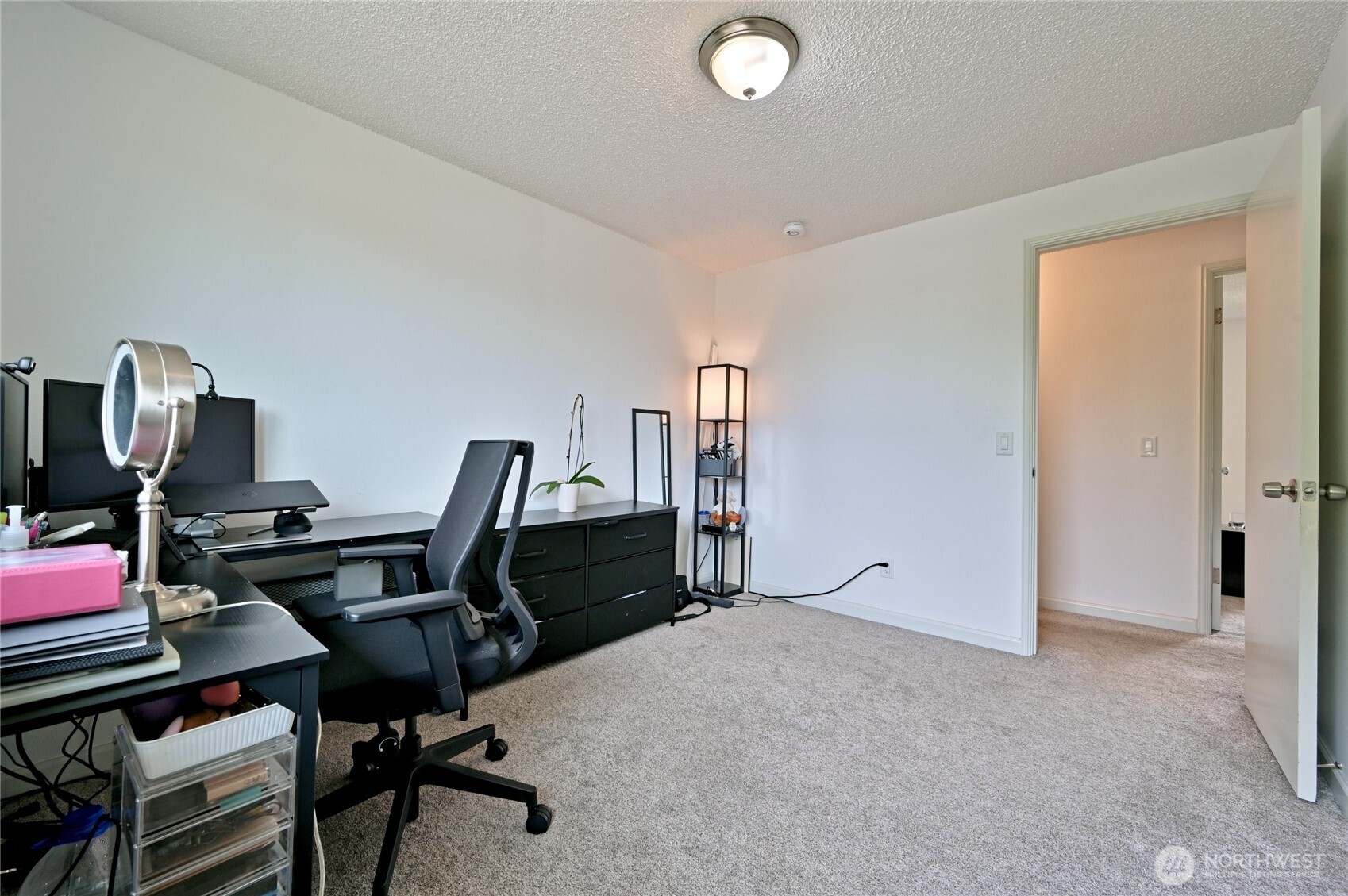 1012 E Laurel Street Property Photo 23
