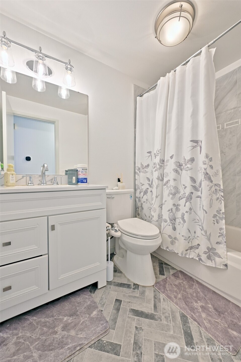 1012 E Laurel Street Property Photo 24