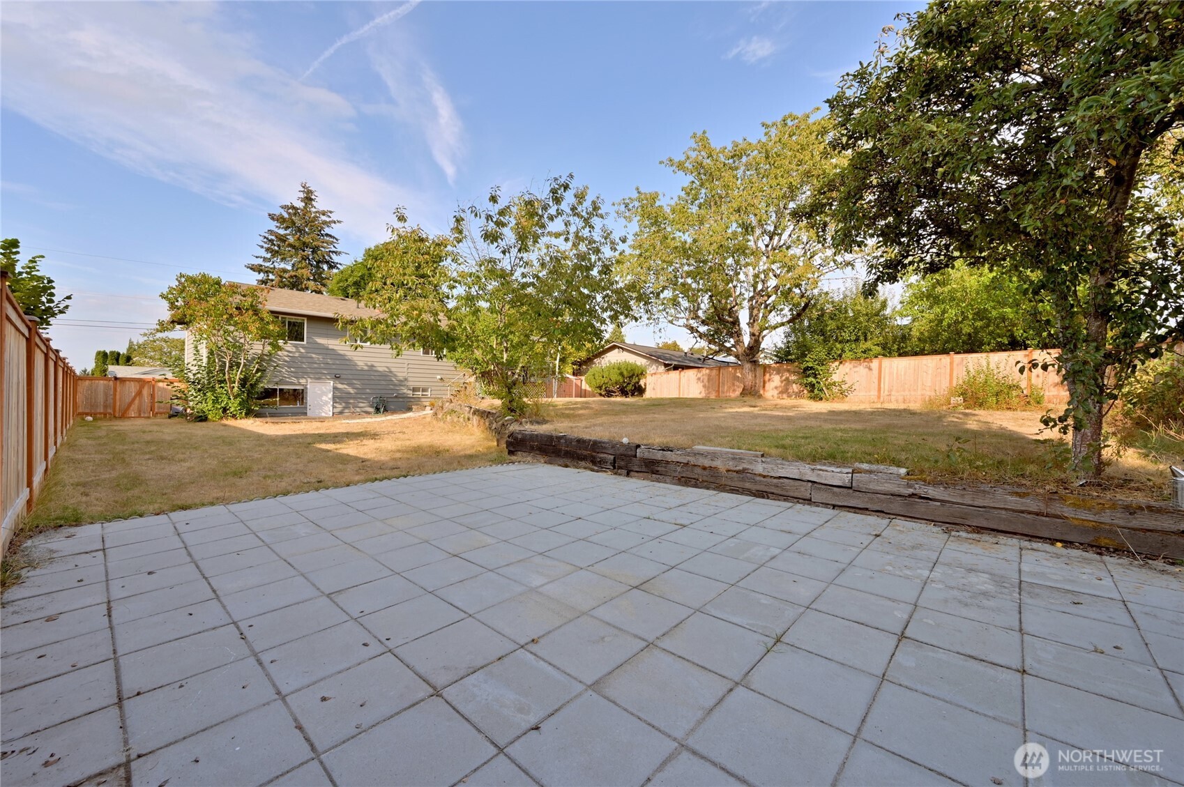 1012 E Laurel Street Property Photo 37