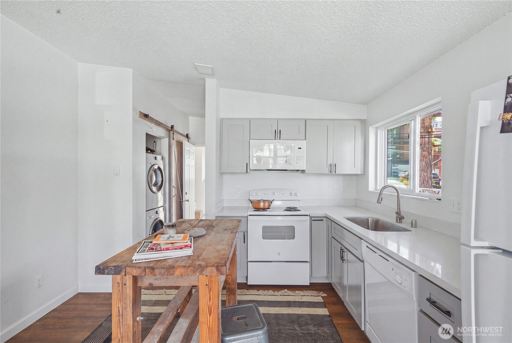 1 Dravus Street Property Photo 9