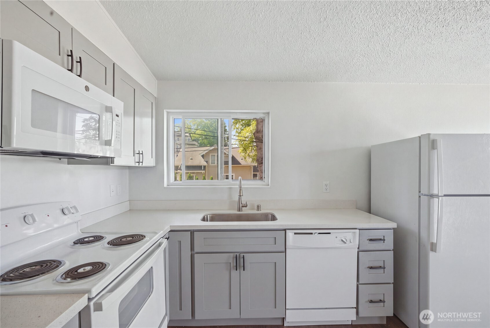 1 Dravus Street Property Photo 11