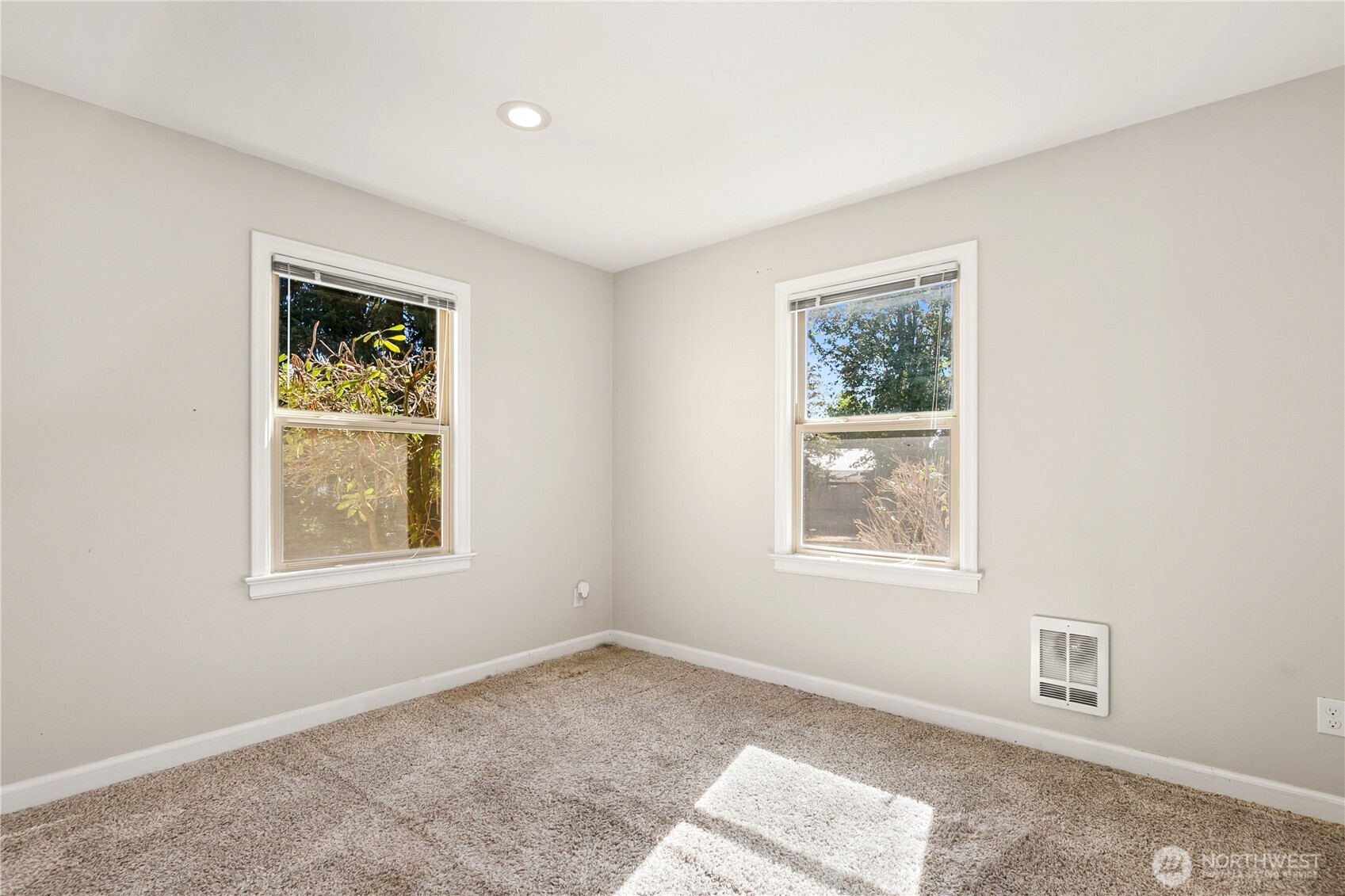 5215 Mcdacer Avenue Property Photo 20