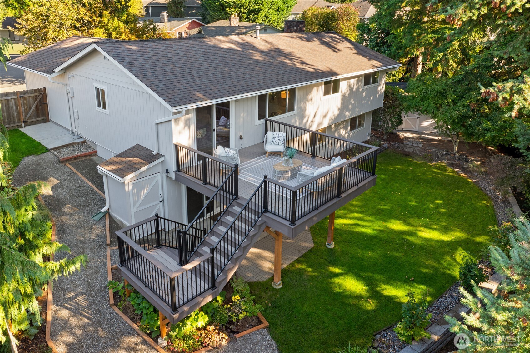 2605 Camas Avenue Property Photo 1