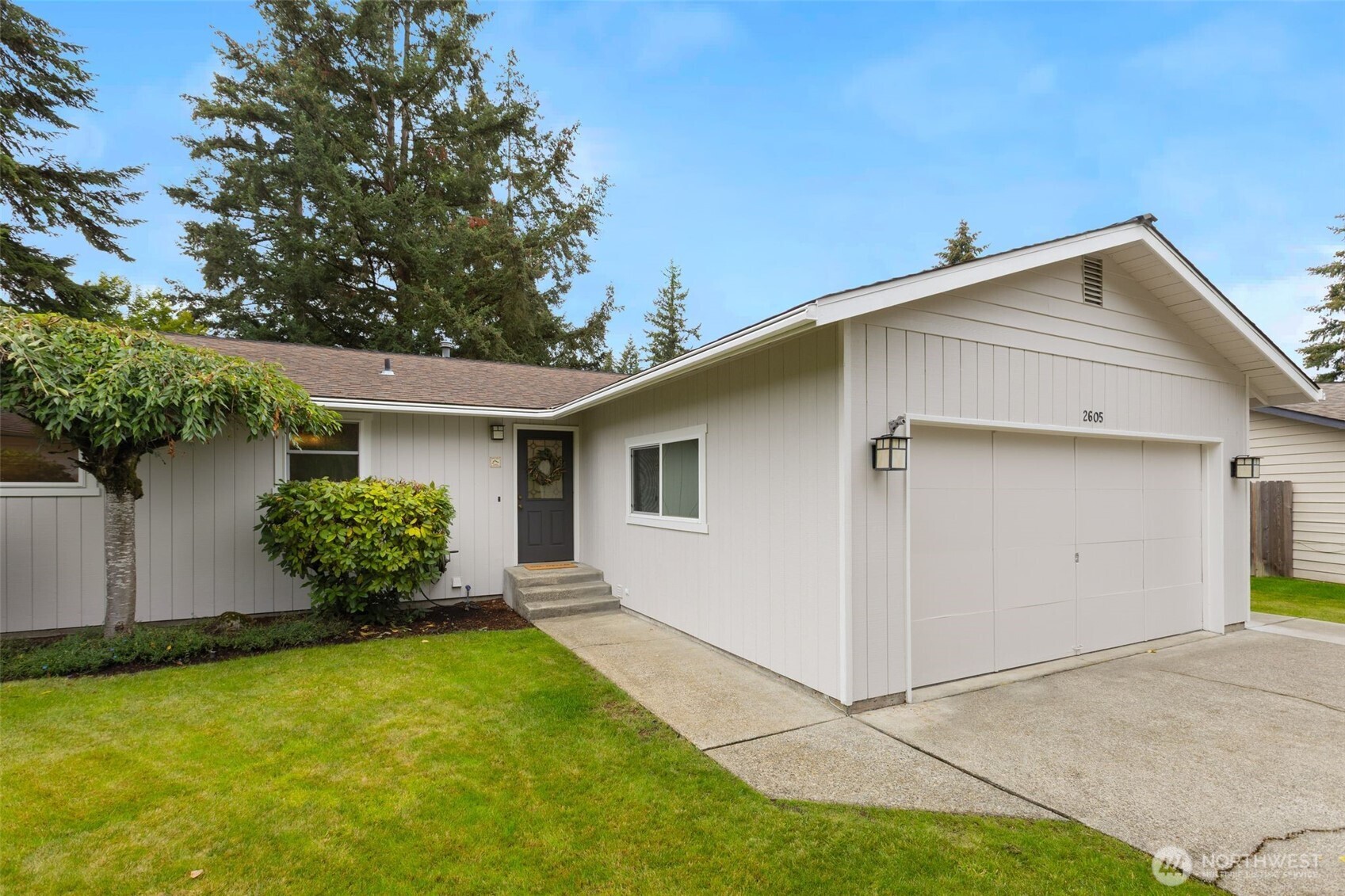 2605 Camas Avenue Property Photo 2