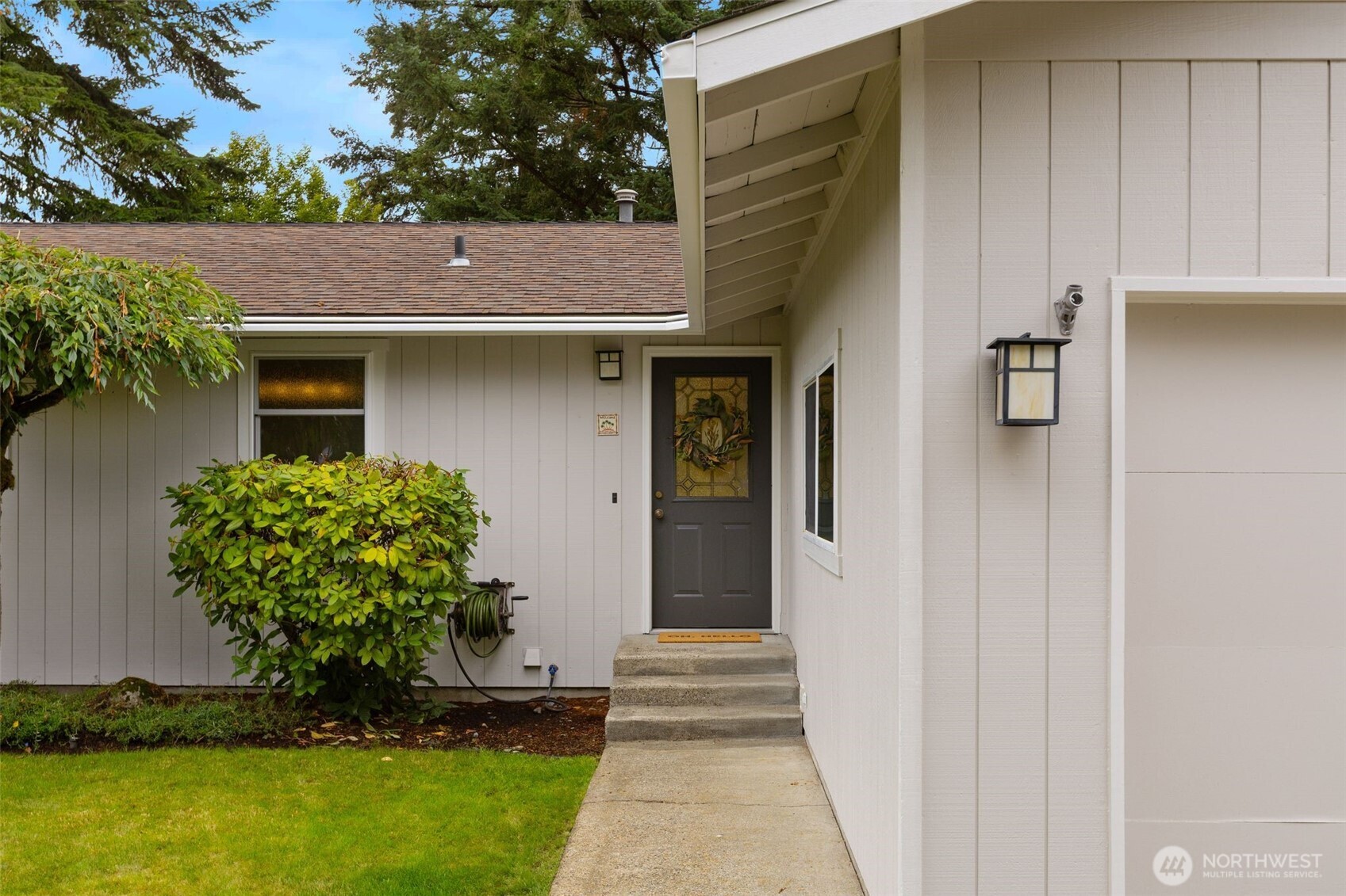 2605 Camas Avenue Property Photo 3