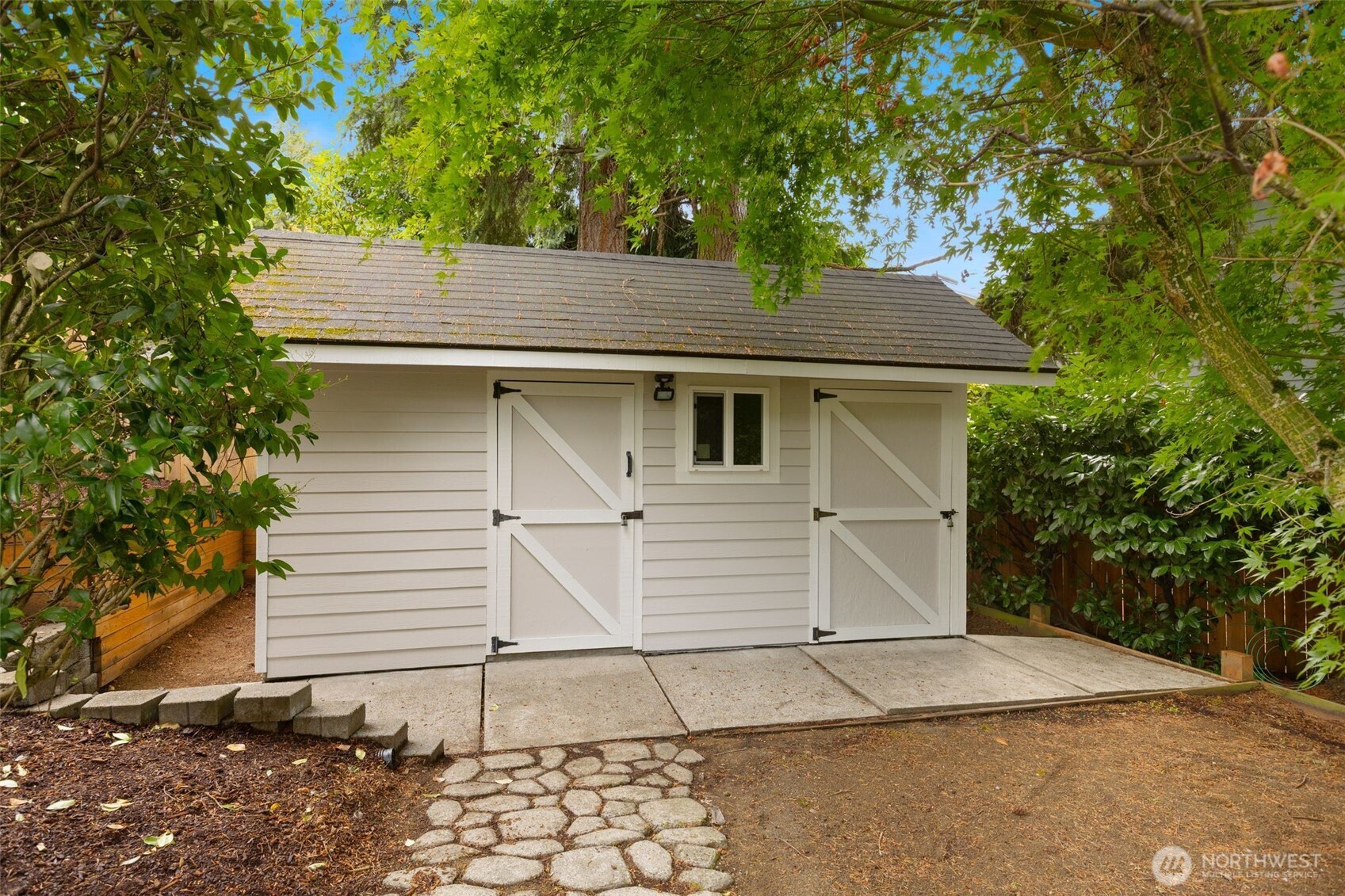 2605 Camas Avenue Property Photo 38