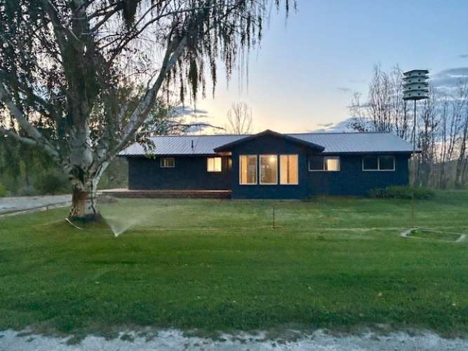 1893 Pine Creek Road Property Photo 9