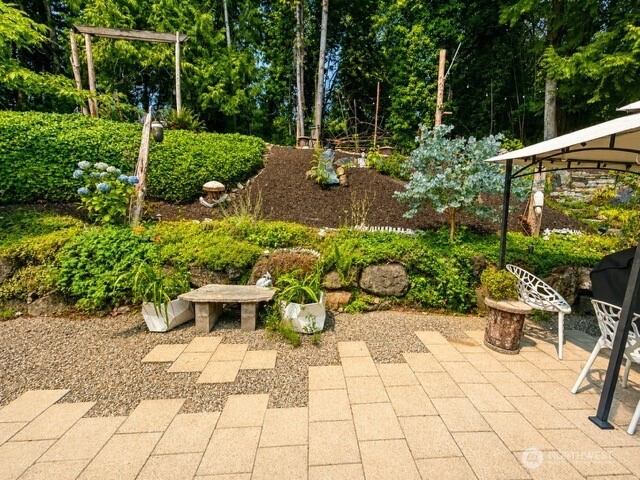 8839 Shady Forest Place Property Photo 27