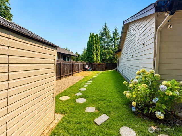 8839 Shady Forest Place Property Photo 33
