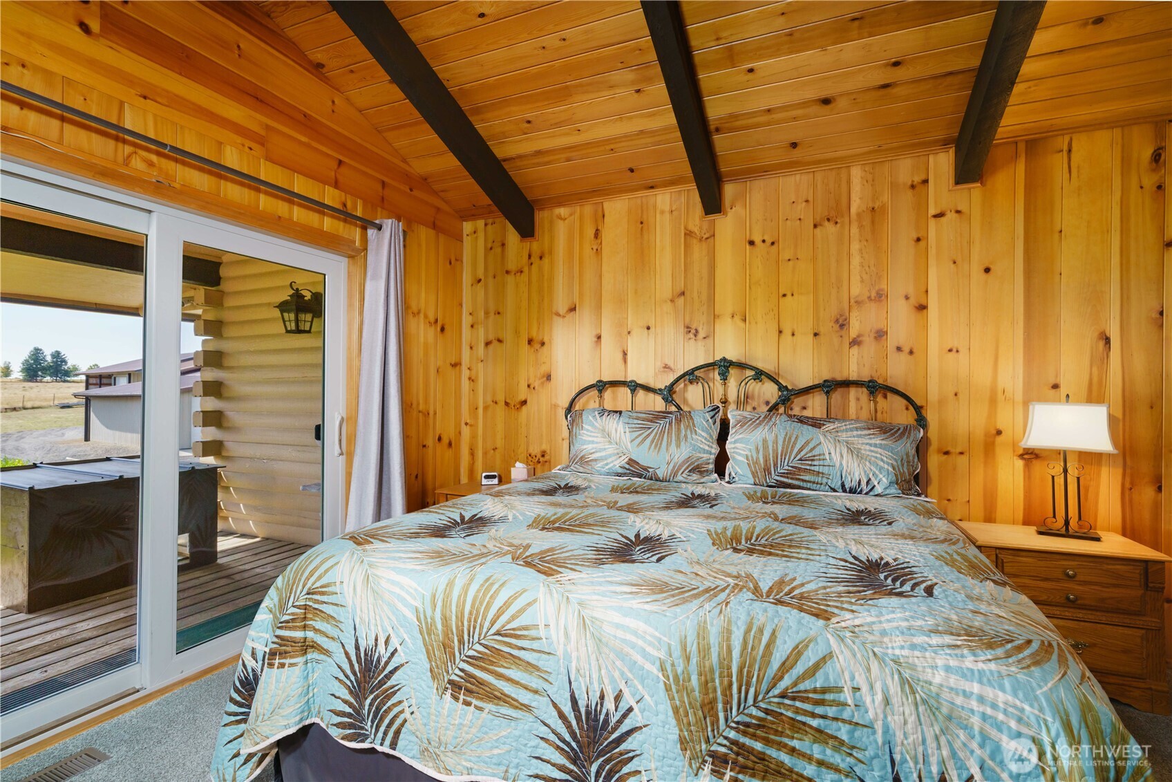 19102 N Sands Road Property Photo 18