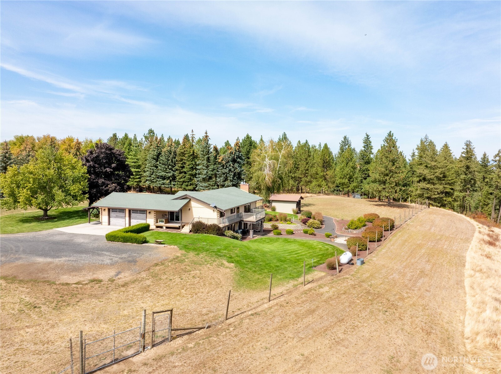 19102 N Sands Road Property Photo 31