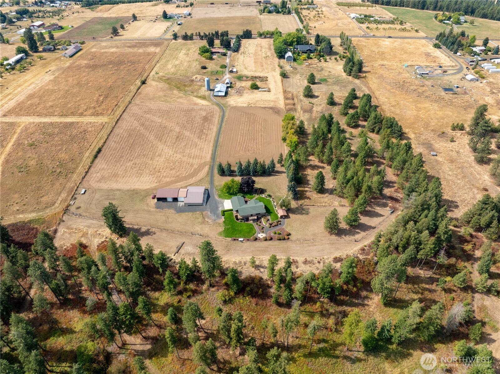 19102 N Sands Road Property Photo 39