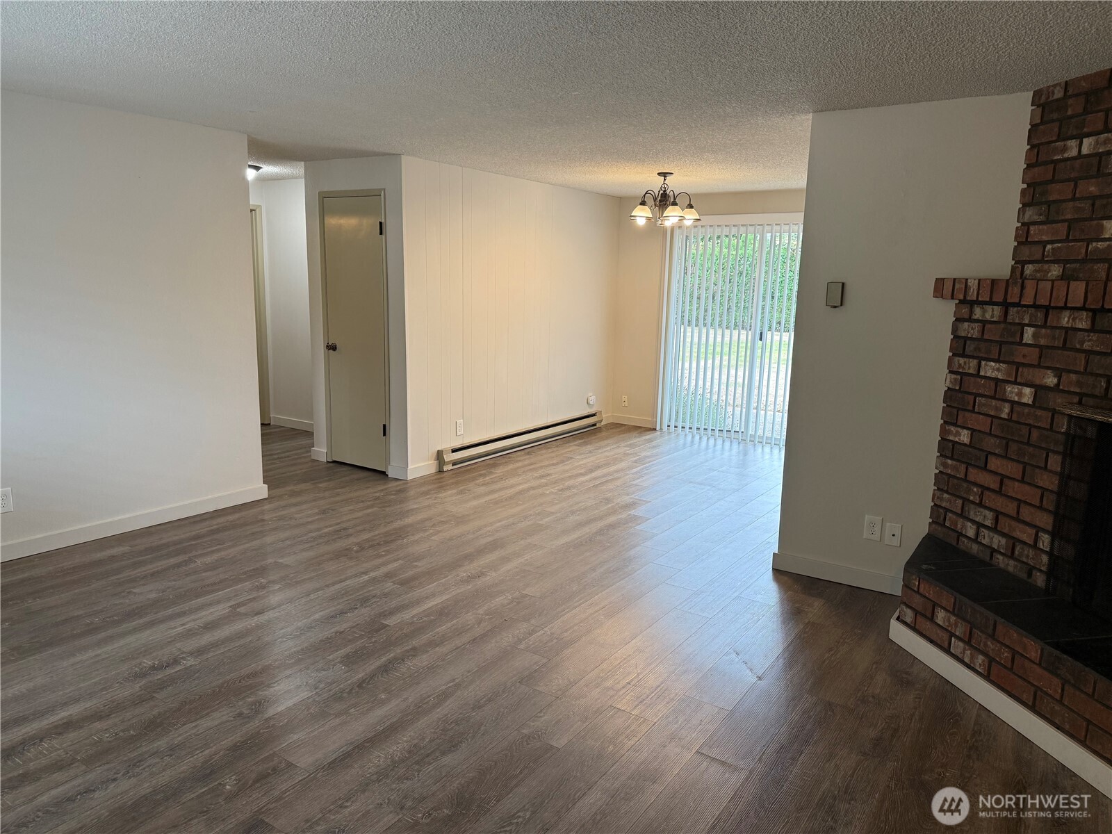10135 Meadowside Lane Property Photo 9
