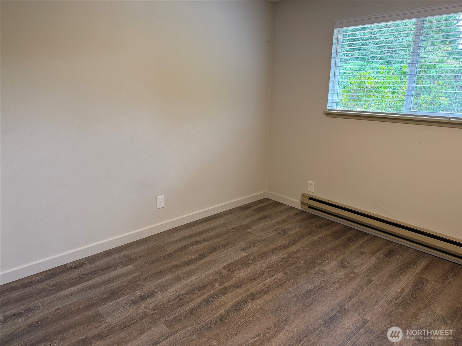 10135 Meadowside Lane Property Photo 15