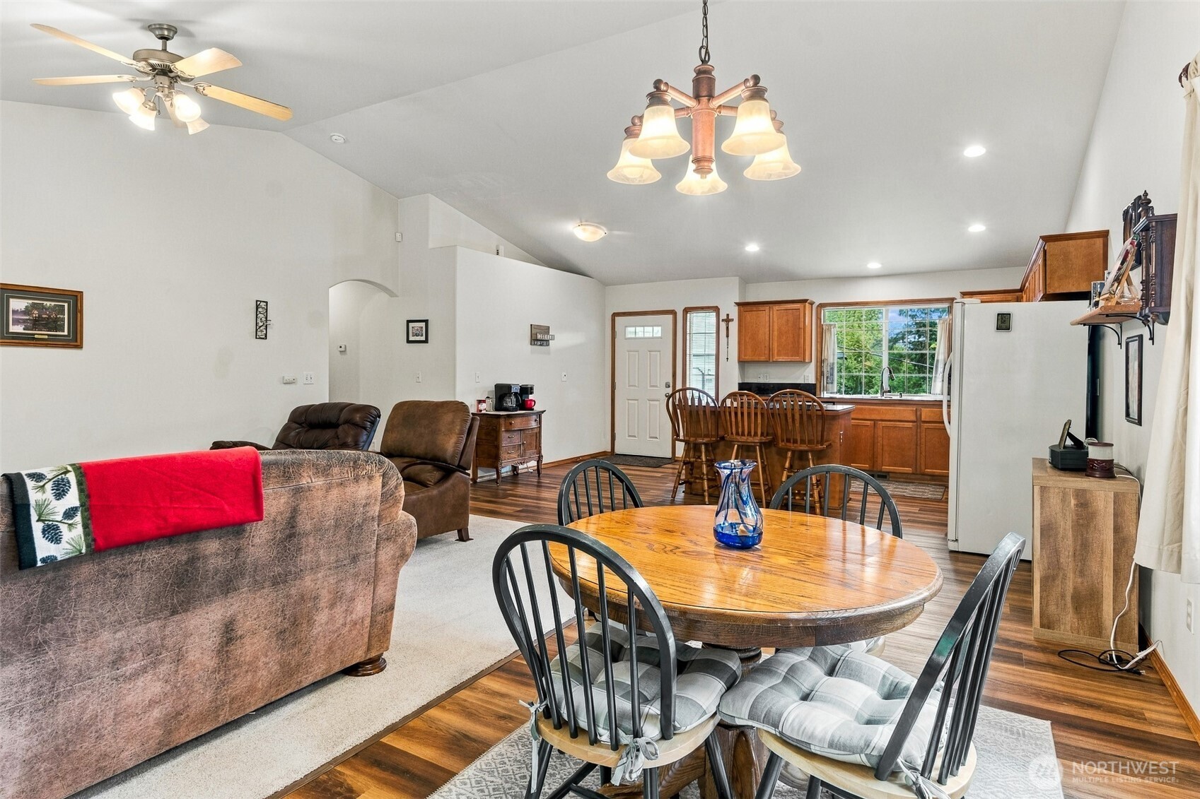 2607 Brookdale Road Property Photo 14