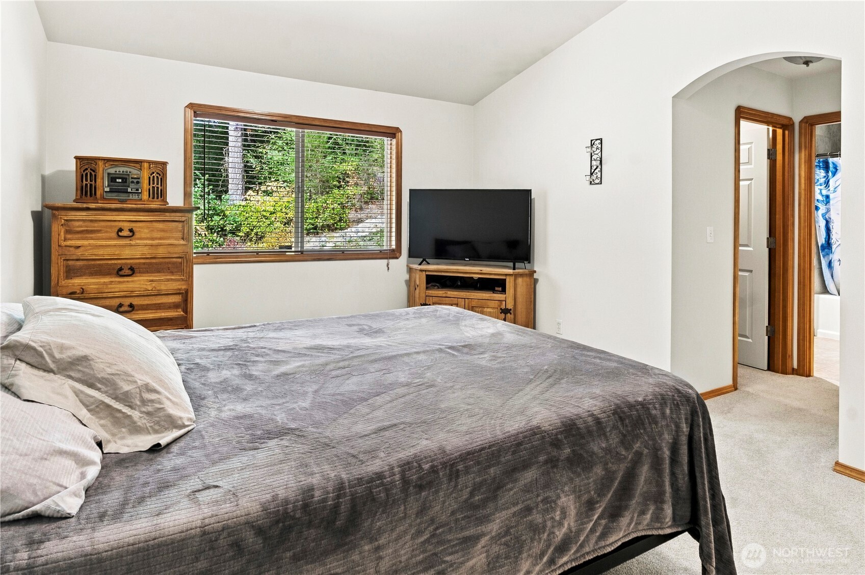 2607 Brookdale Road Property Photo 18